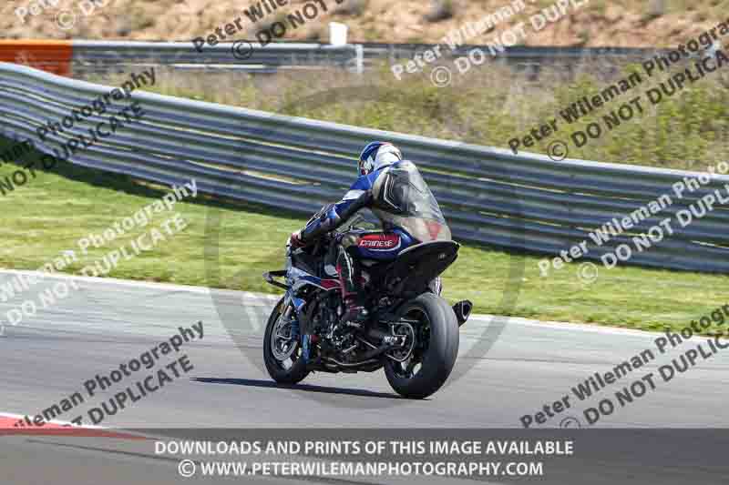 cadwell no limits trackday;cadwell park;cadwell park photographs;cadwell trackday photographs;enduro digital images;event digital images;eventdigitalimages;navarra;no limits trackdays;peter wileman photography;racing digital images;trackday digital images;trackday photos